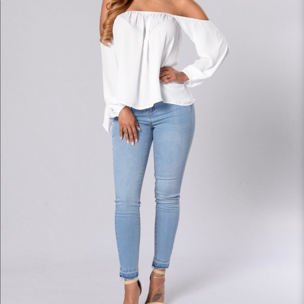 A Soft Touch Top - White (off the shoulder)